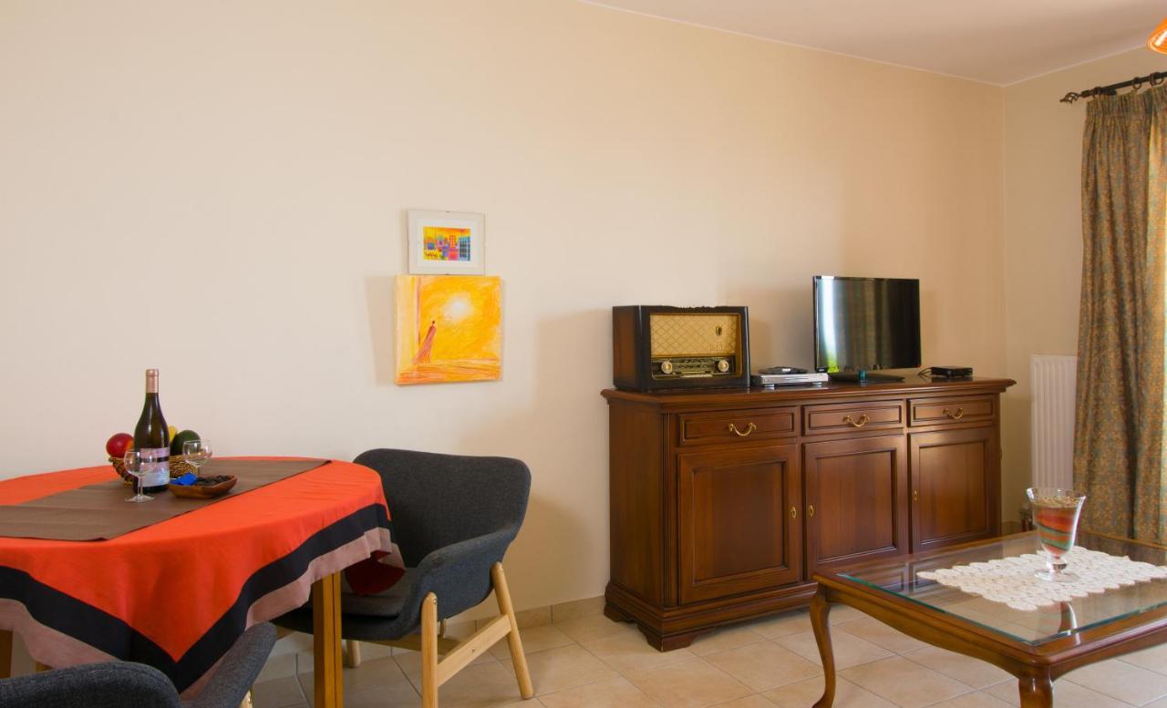 Athina Stunning Elounda View Apartment エクステリア 写真