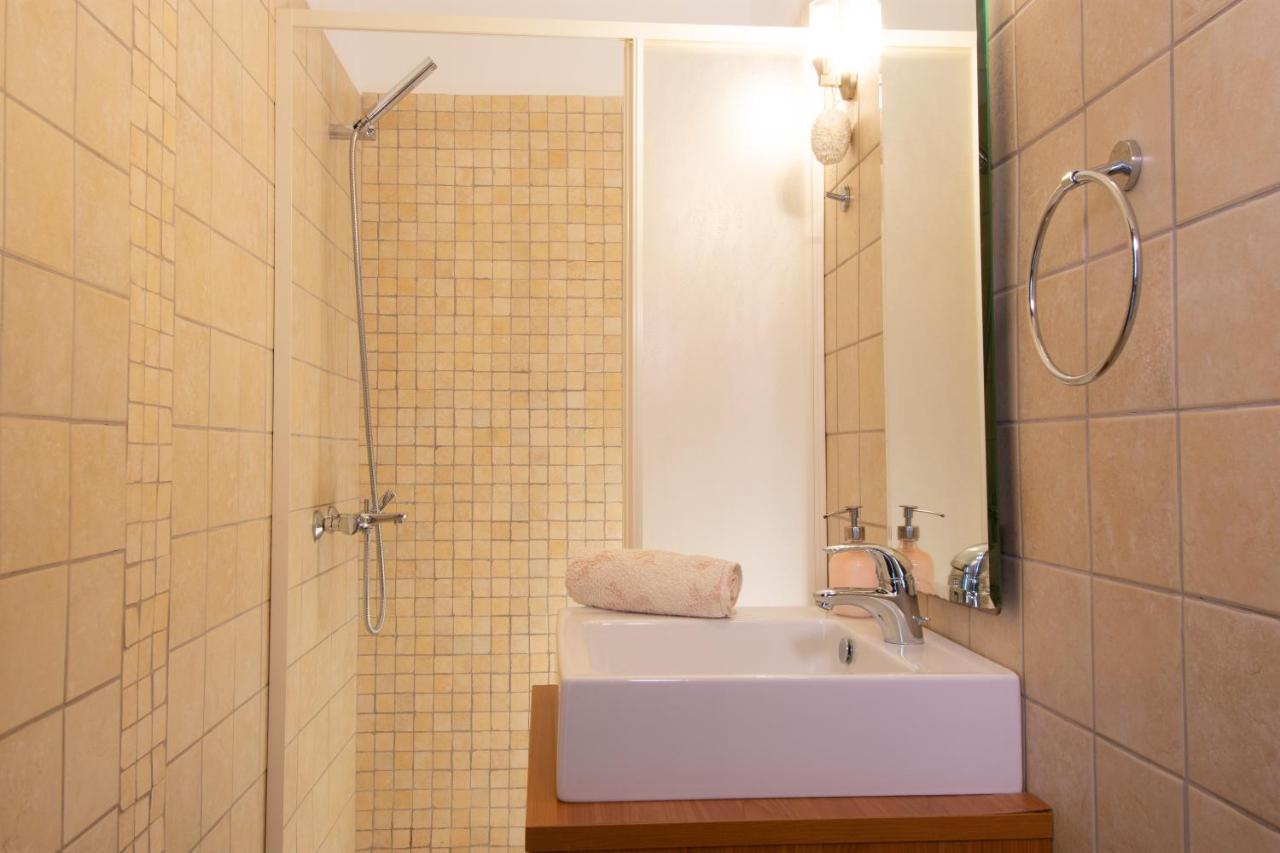 Athina Stunning Elounda View Apartment エクステリア 写真